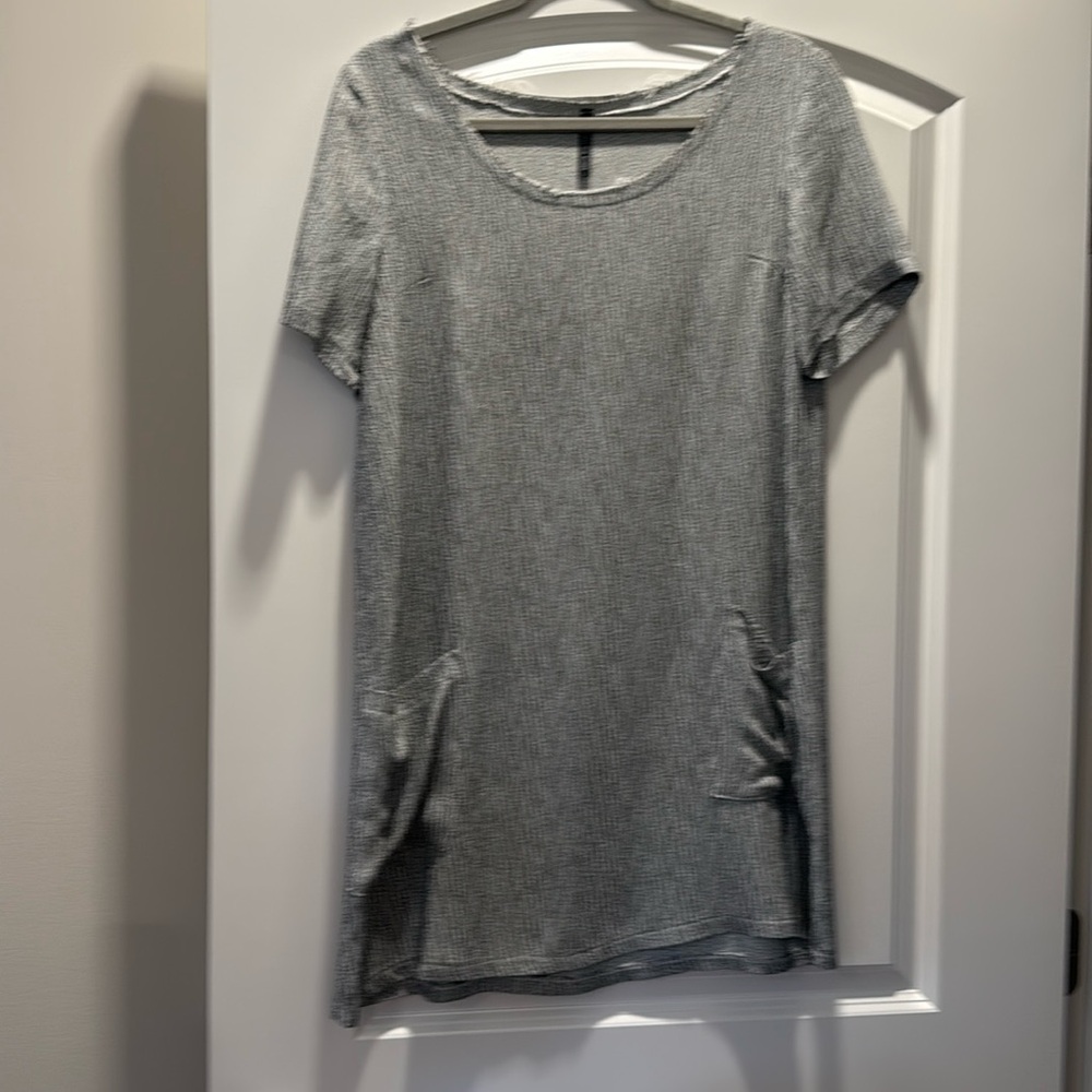 Smell The Roses shift dress size Small